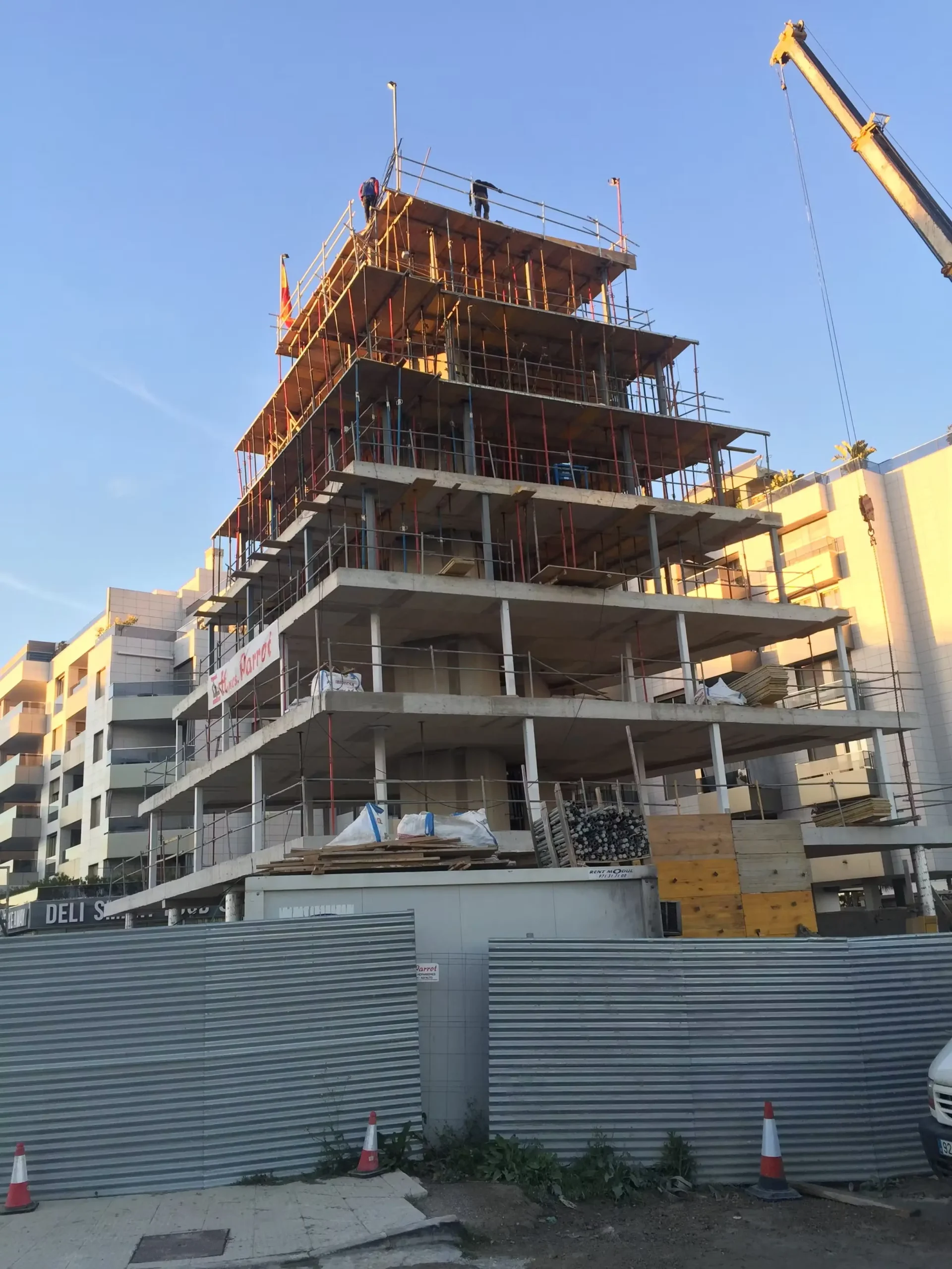 Estructura y cimentación de casa contemporánea en Ibiza